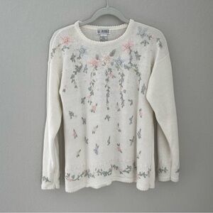Vintage Dainty GrannyCore Sweater Embroidered Floral Pearls Medium P